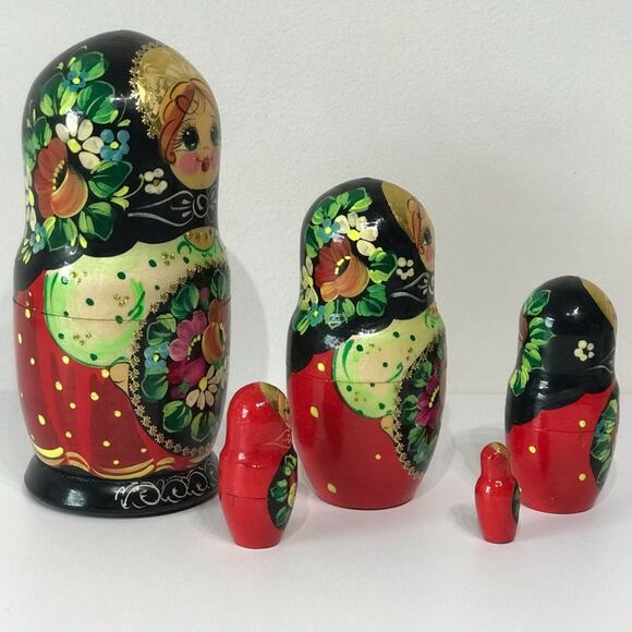 Signed Set of 5 Vintage Nesting Doll Matryoshka Russian Hand Painted Gold Gilt - Picture 10 of 16
